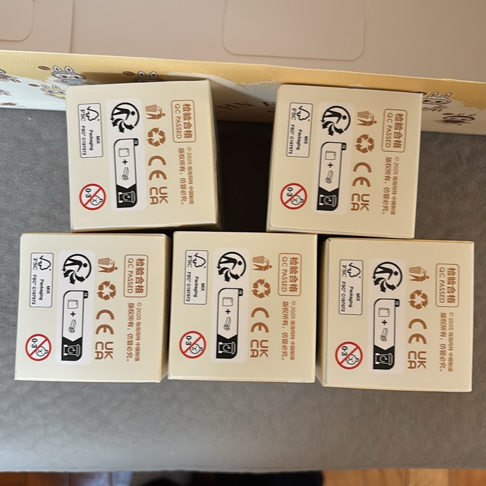 Pin for Love Labubu - Picture 6 of 11